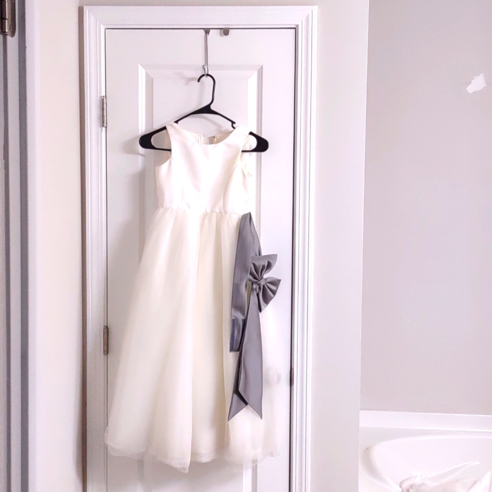 Flower girl dress